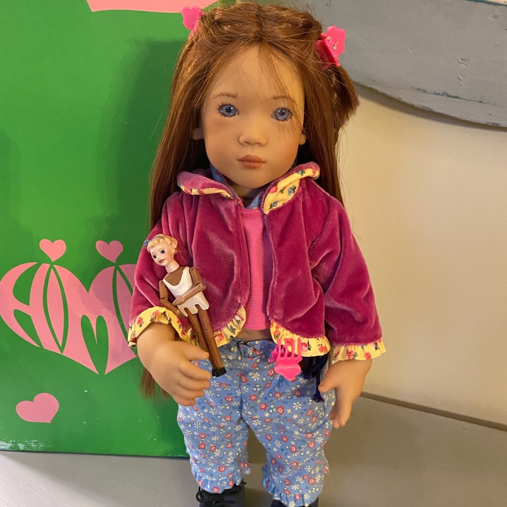 2000 Annette Himstedt (Kitti) 18-7/8” vinyl doll